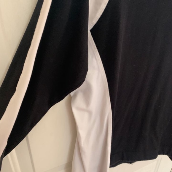 Athletic jacket - Picture 3 of 3